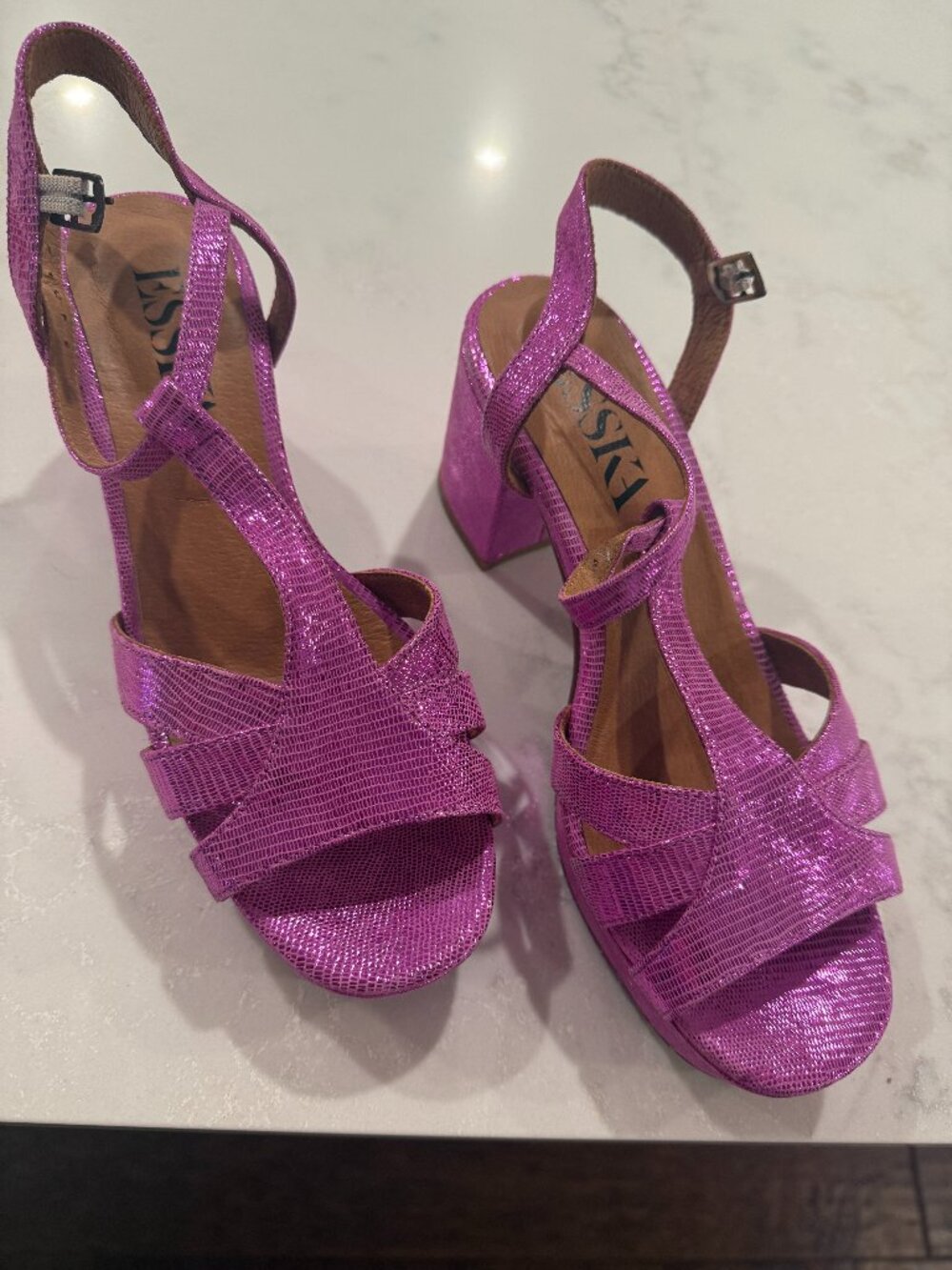 ESSKA CHARLIE SHOES  39 EU NIB